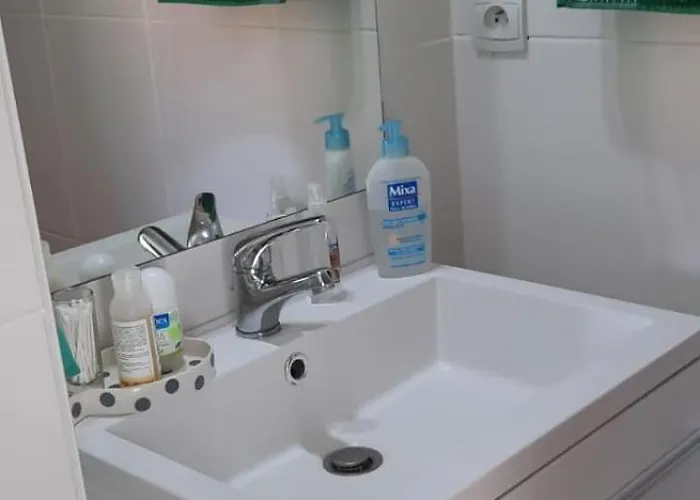 Situé Centre * Parthenay